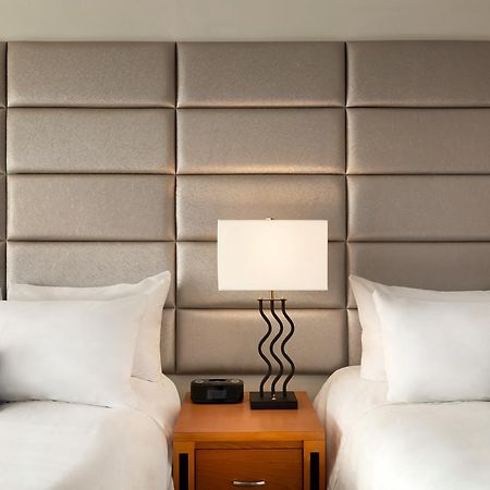 Poco Inn And Suites Hotel And Conference Center بورت كوكويتلام المظهر الخارجي الصورة