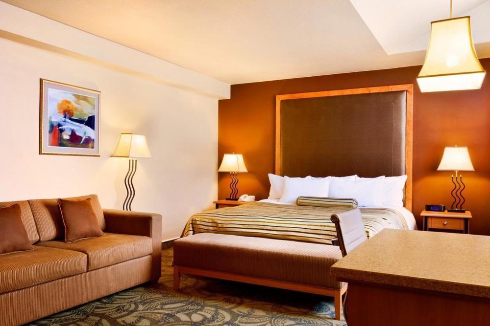 Poco Inn And Suites Hotel And Conference Center بورت كوكويتلام المظهر الخارجي الصورة